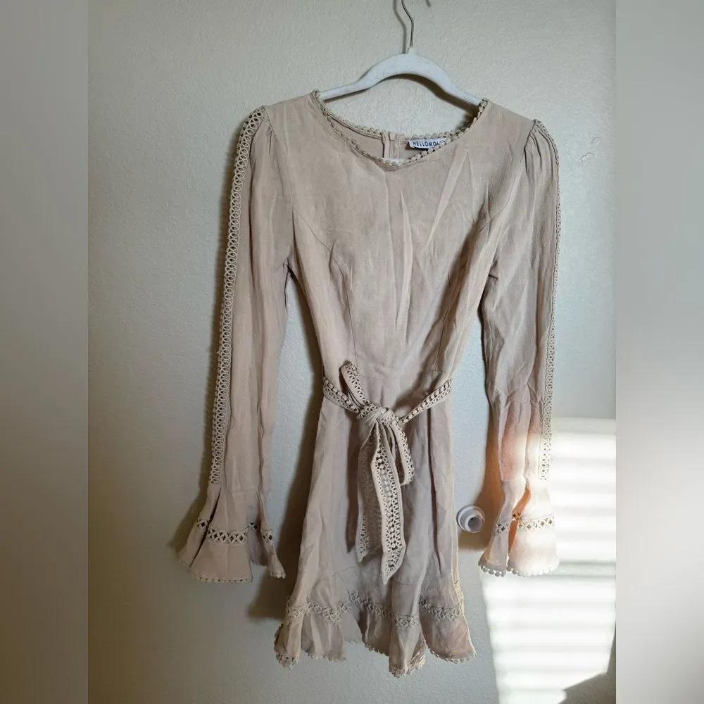 Hello Molly Follow My Lead Linen Mini Dress Sz Small‎ Beige Flare Sleeve NEW